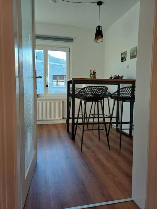 Ruhige Stadtwohnung, 107 M2 Dornbirn Bagian luar foto